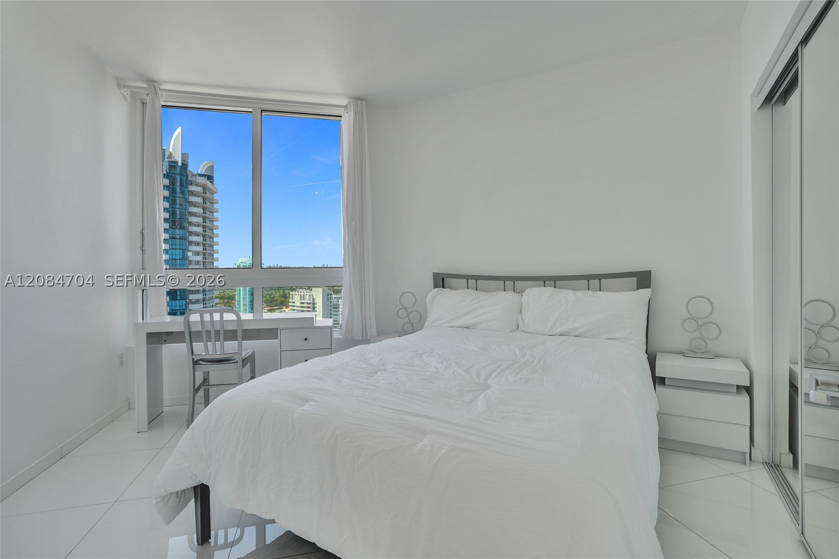 6365 Collins Ave #2403, Miami Beach FL 33141