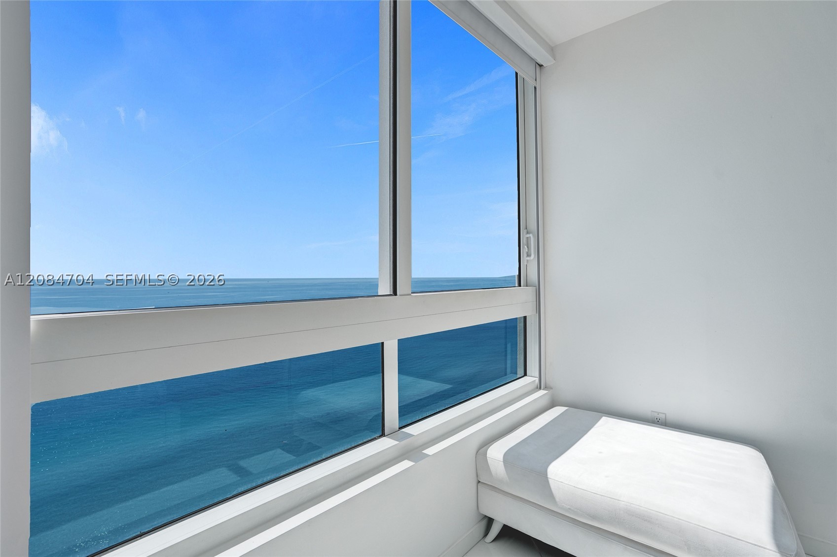 6365 Collins Ave #2403, Miami Beach FL 33141