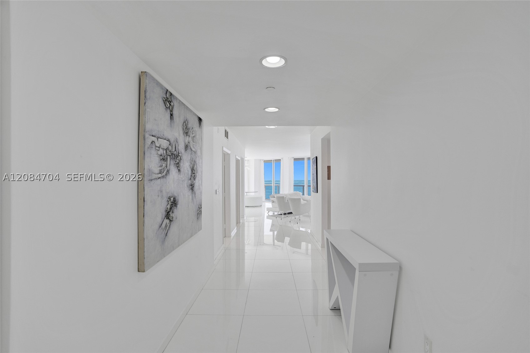 6365 Collins Ave #2403, Miami Beach FL 33141