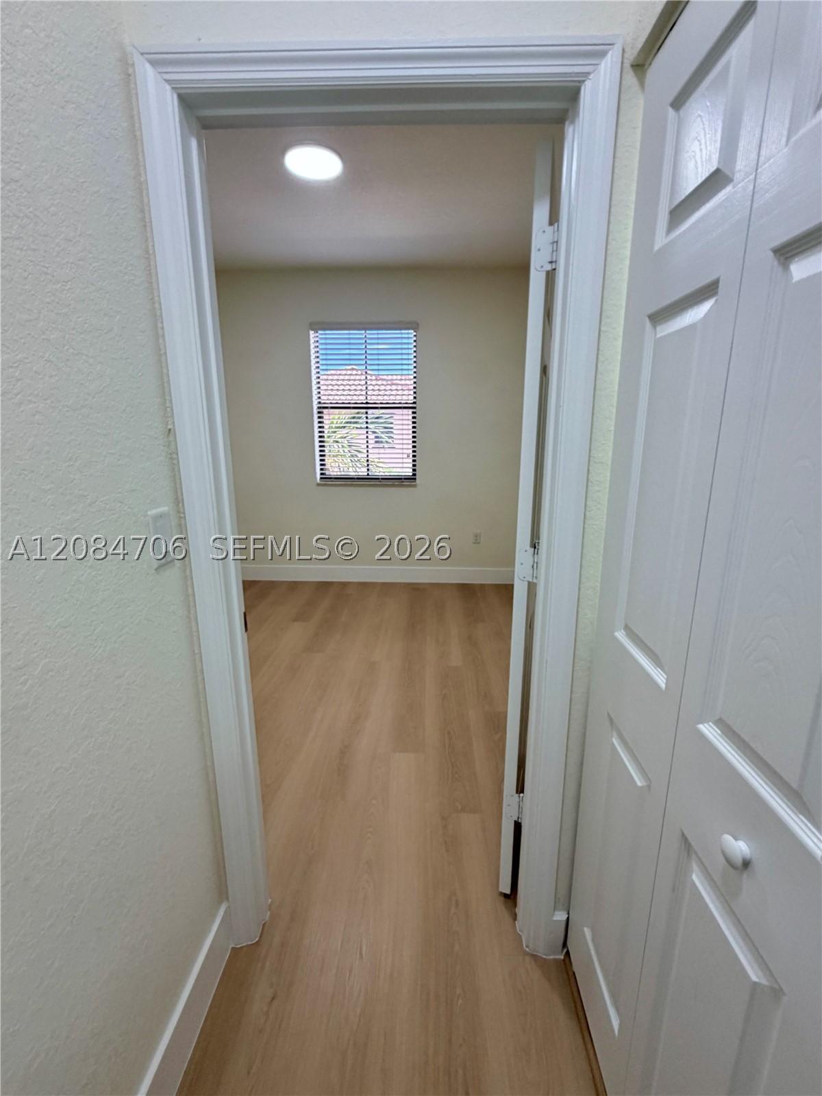 Davie FL 33314 - A12084706