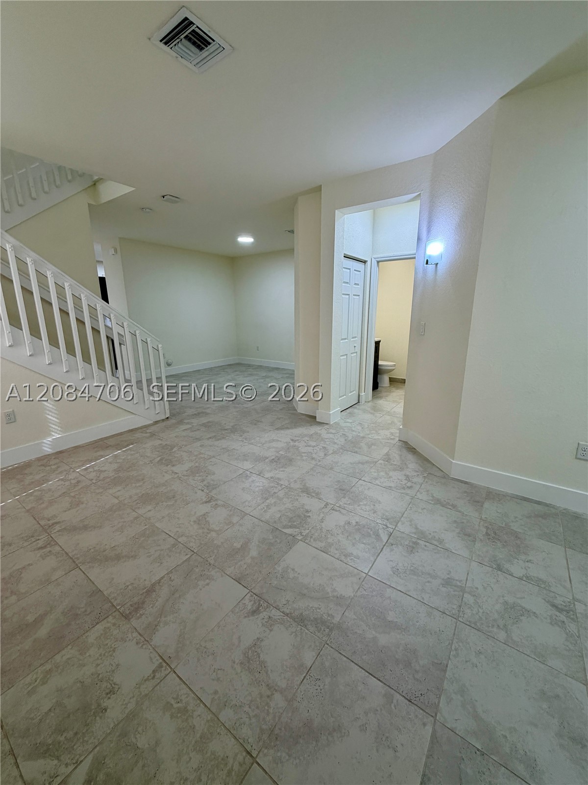 Davie FL 33314 - A12084706