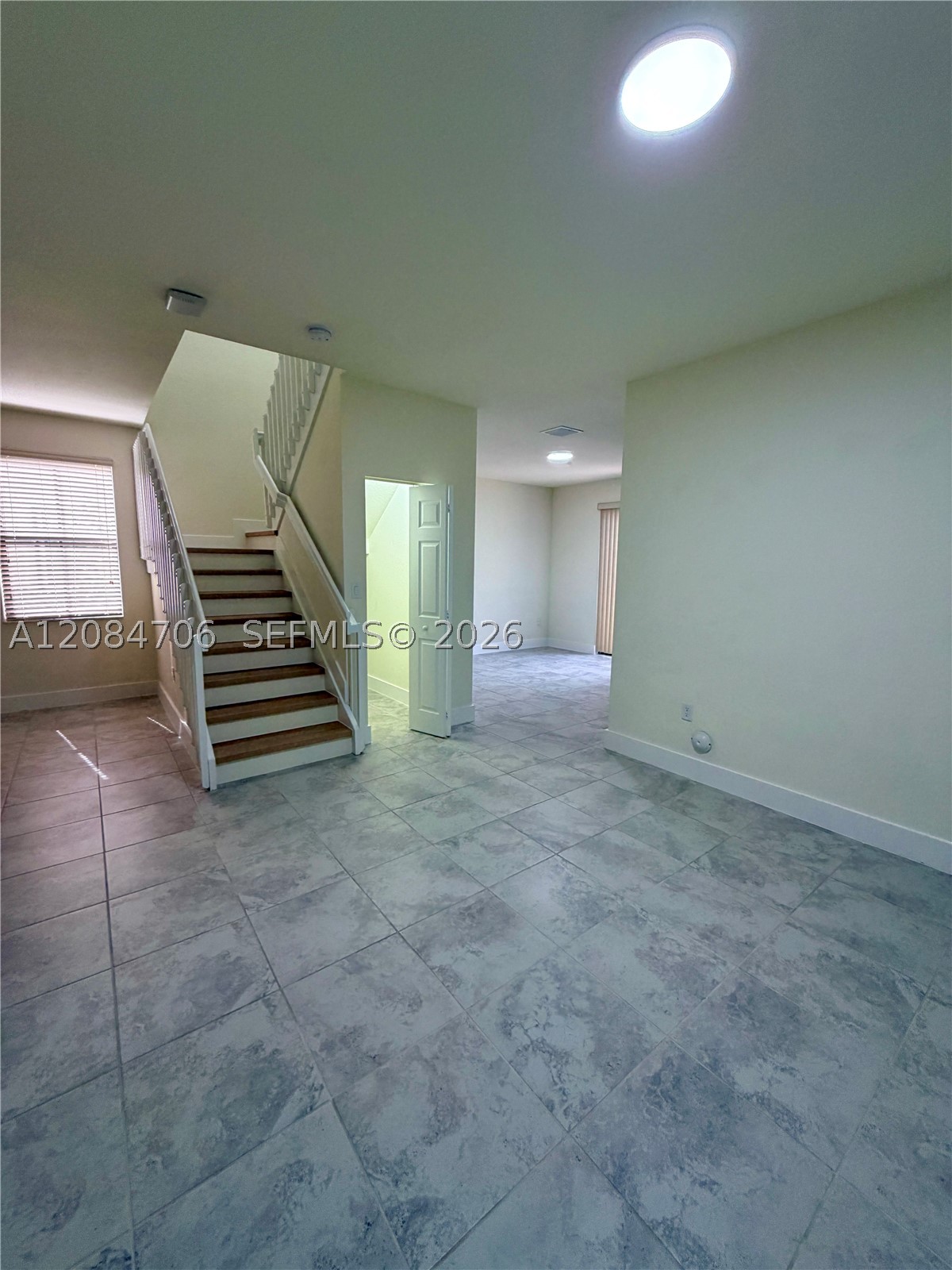 Davie FL 33314 - A12084706