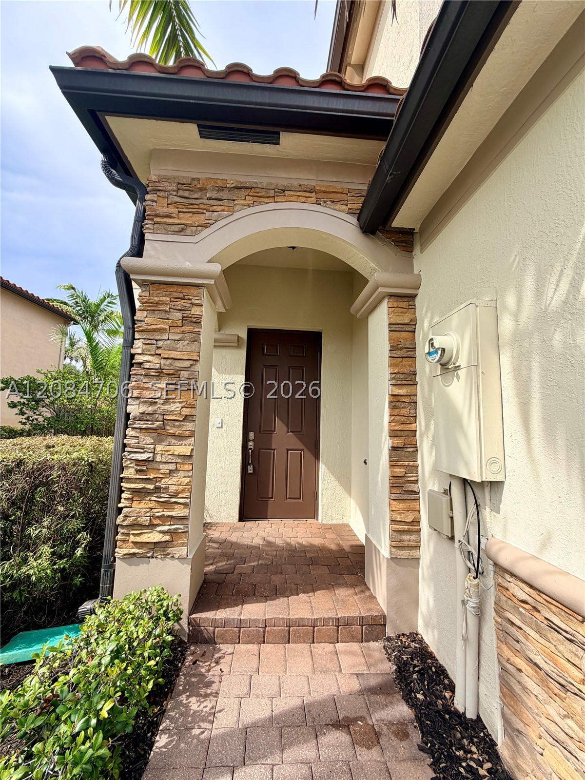 Davie FL 33314 - A12084706