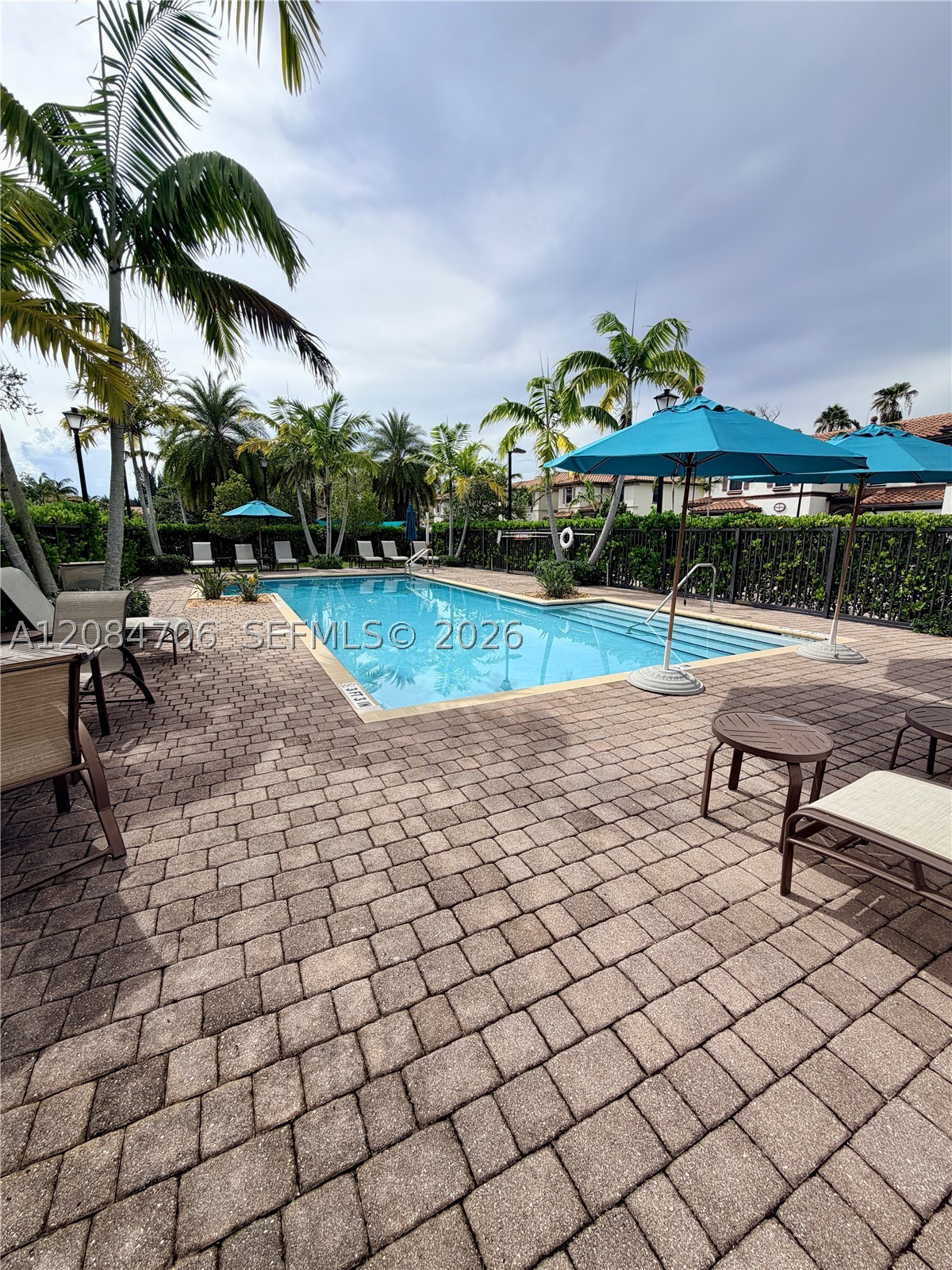 Davie FL 33314 - A12084706