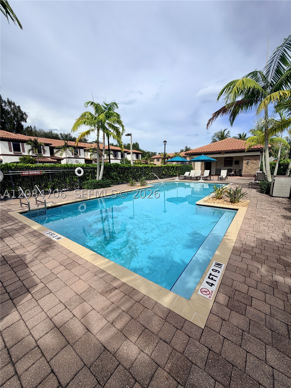 Davie FL 33314 - A12084706
