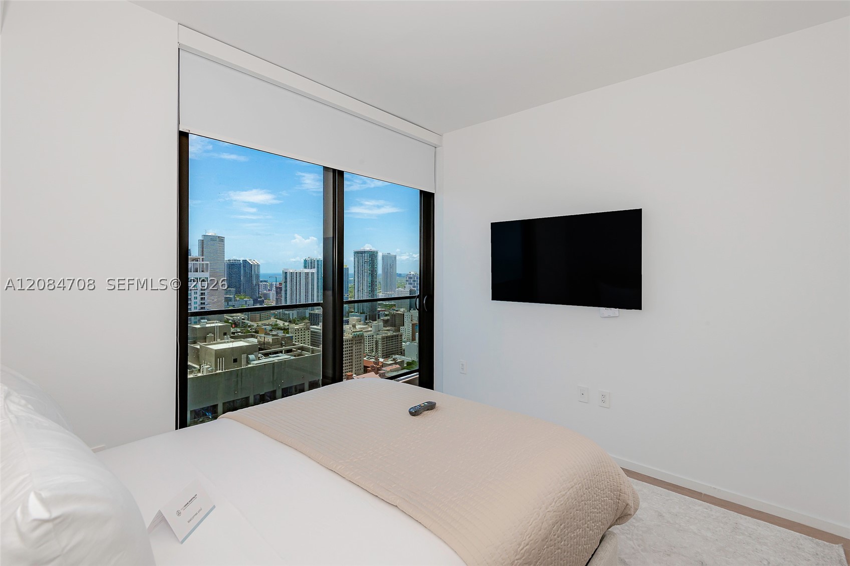 398 NE 5th St #3417, Miami FL 33132