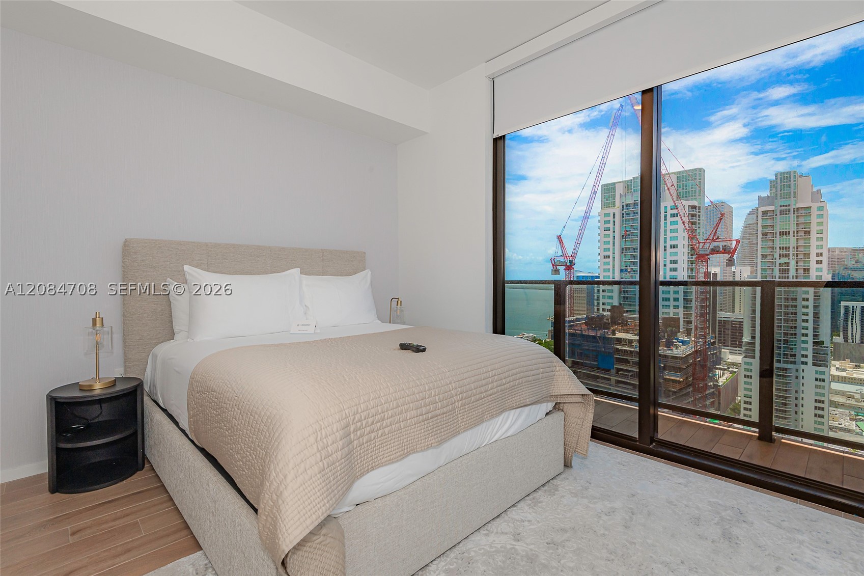 398 NE 5th St #3417, Miami FL 33132