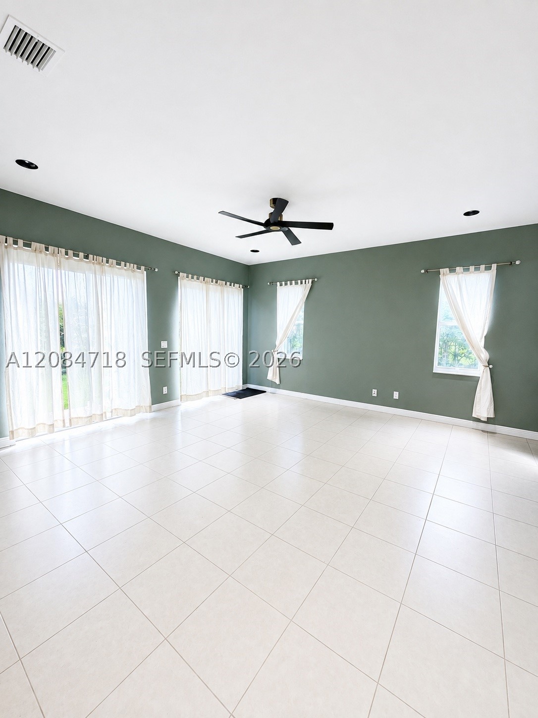 14044 SW 54th St, Miramar FL 33027