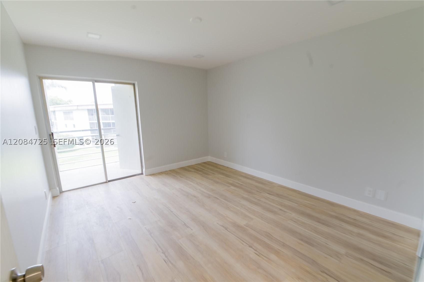 2100 Springdale Blvd #314, Palm Springs FL 33461
