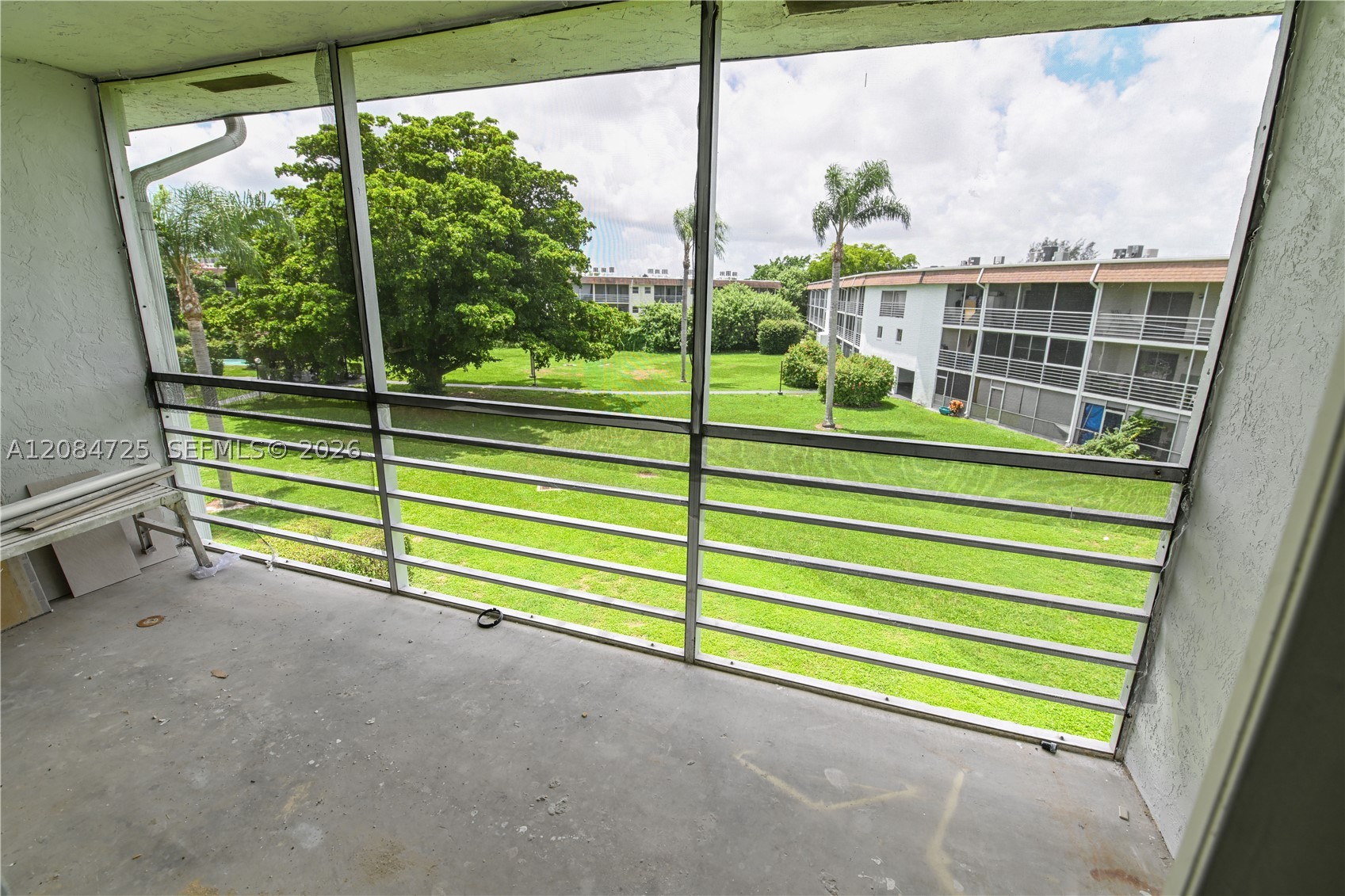2100 Springdale Blvd #314, Palm Springs FL 33461