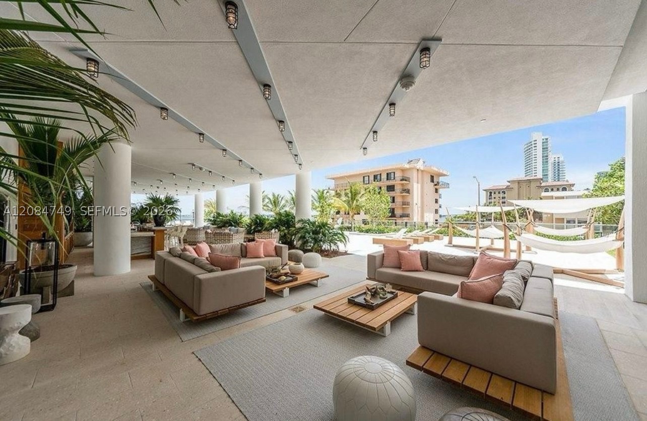 2900 NE 7th Ave #1603, Miami FL 33137