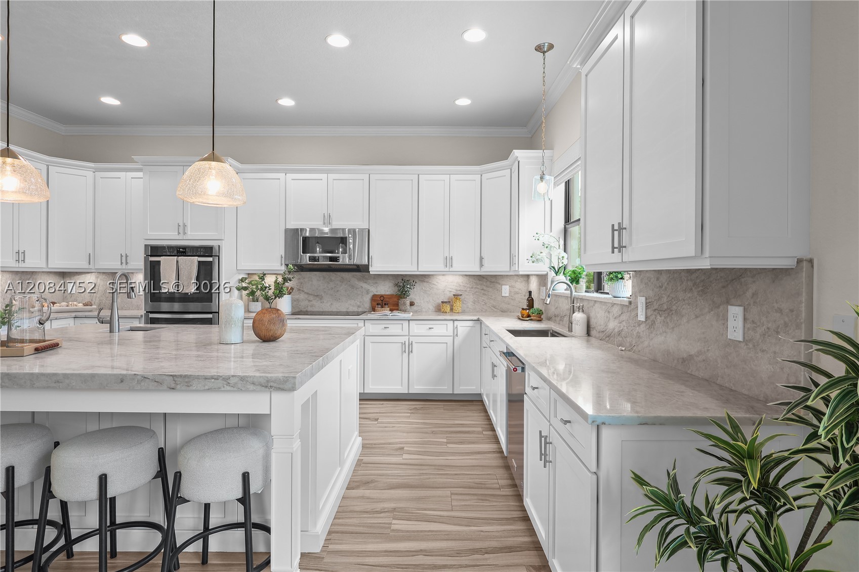8142 Bradford Way, Parkland FL 33076
