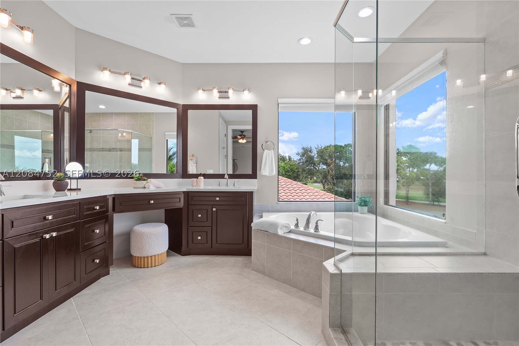 8142 Bradford Way, Parkland FL 33076