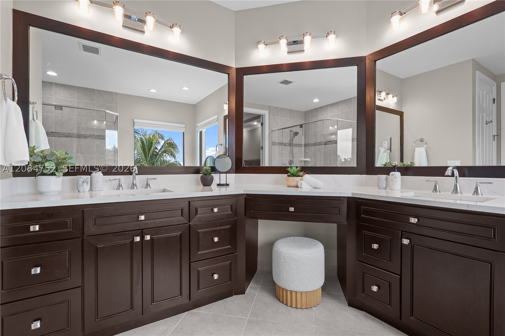 8142 Bradford Way, Parkland FL 33076