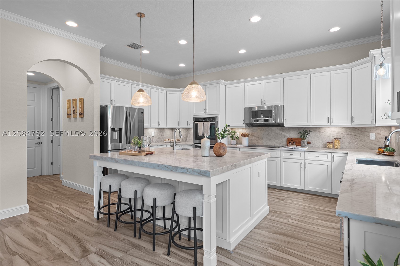 8142 Bradford Way, Parkland FL 33076