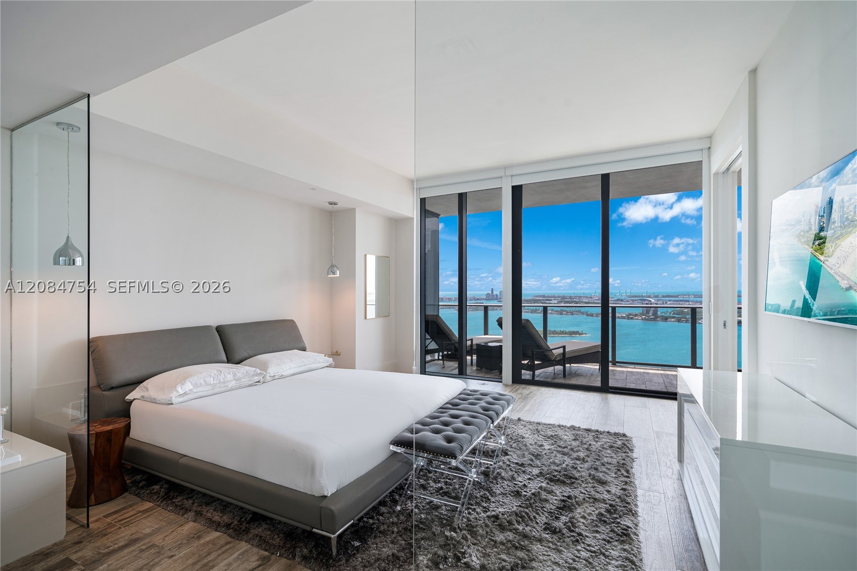 650 NE 32nd St #PH5003, Miami FL 33137
