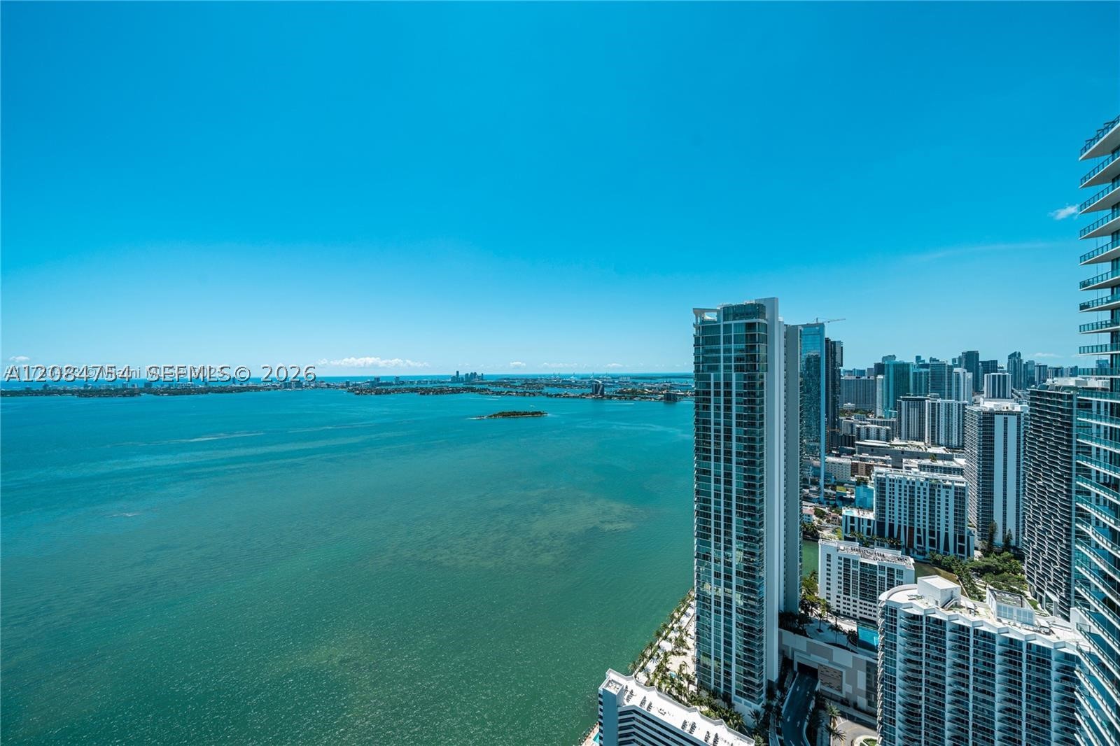650 NE 32nd St #PH5003, Miami FL 33137