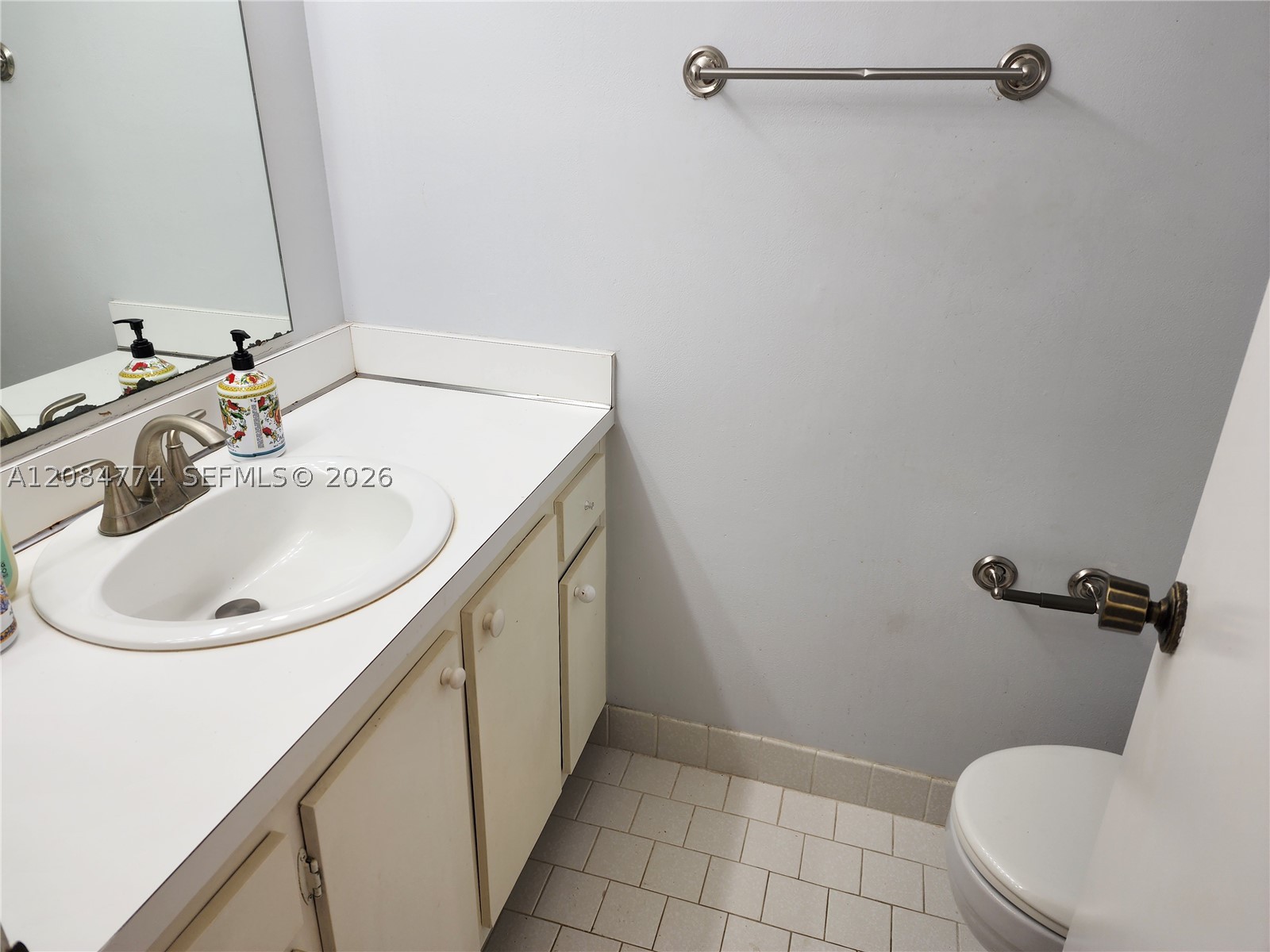 3561 Pine Tree Ct #D-2, Green Acres FL 33463