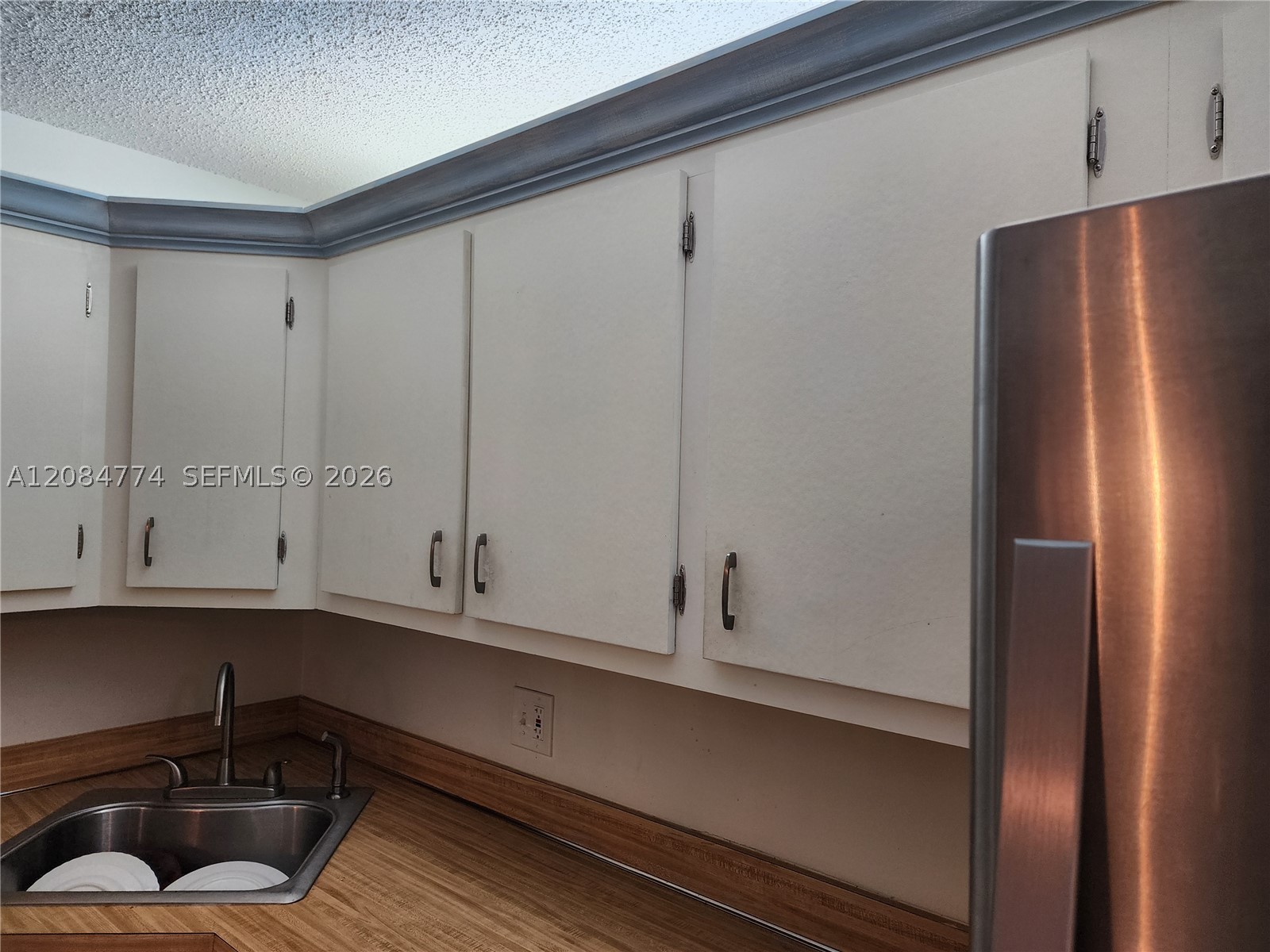 3561 Pine Tree Ct #D-2, Green Acres FL 33463
