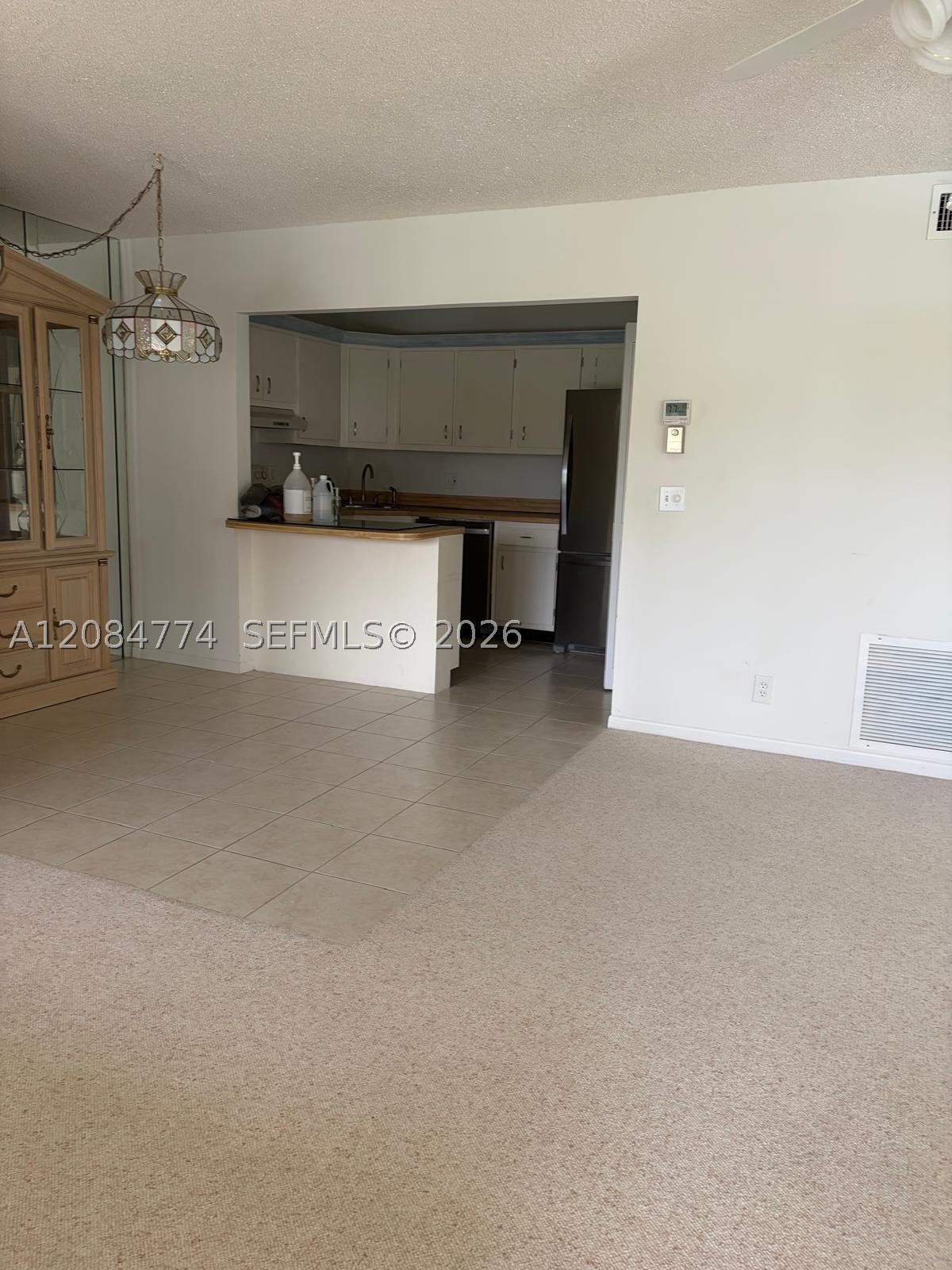 3561 Pine Tree Ct #D-2, Green Acres FL 33463