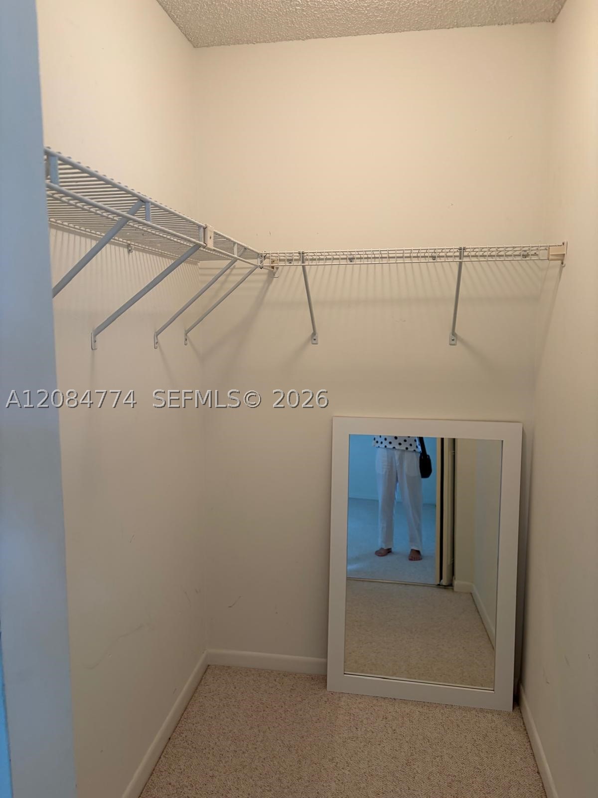 3561 Pine Tree Ct #D-2, Green Acres FL 33463
