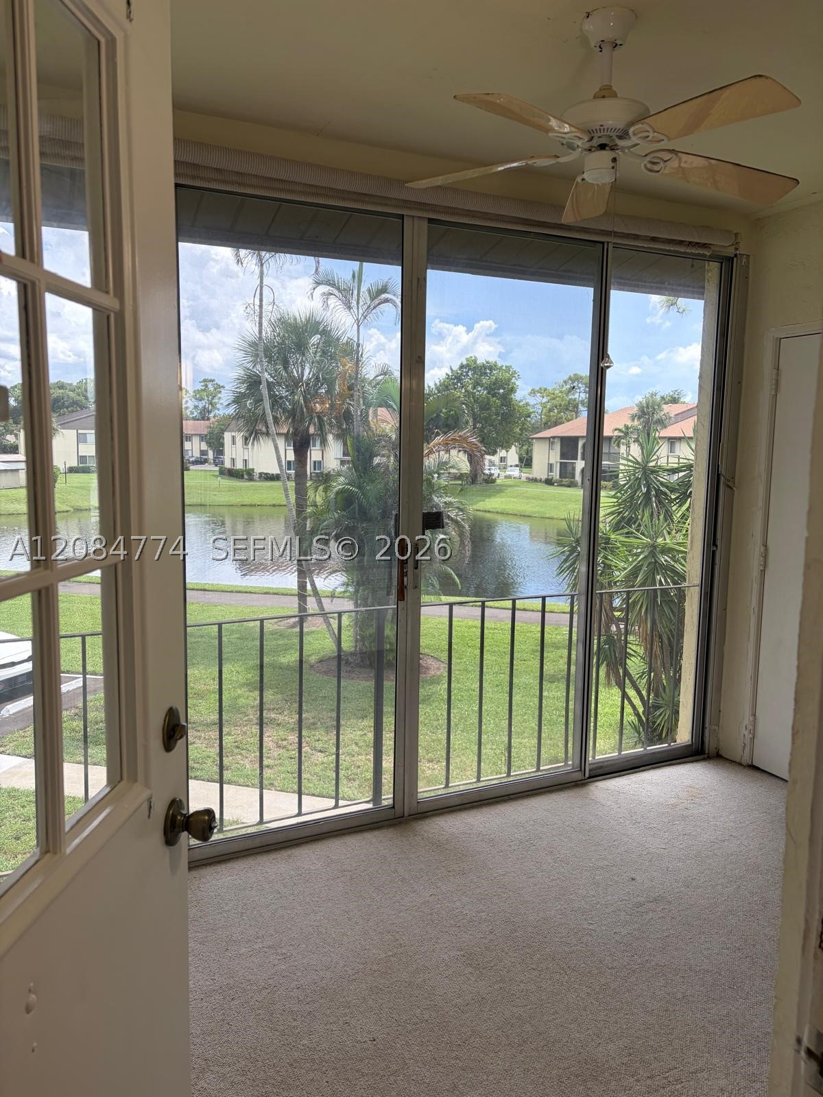 3561 Pine Tree Ct #D-2, Green Acres FL 33463