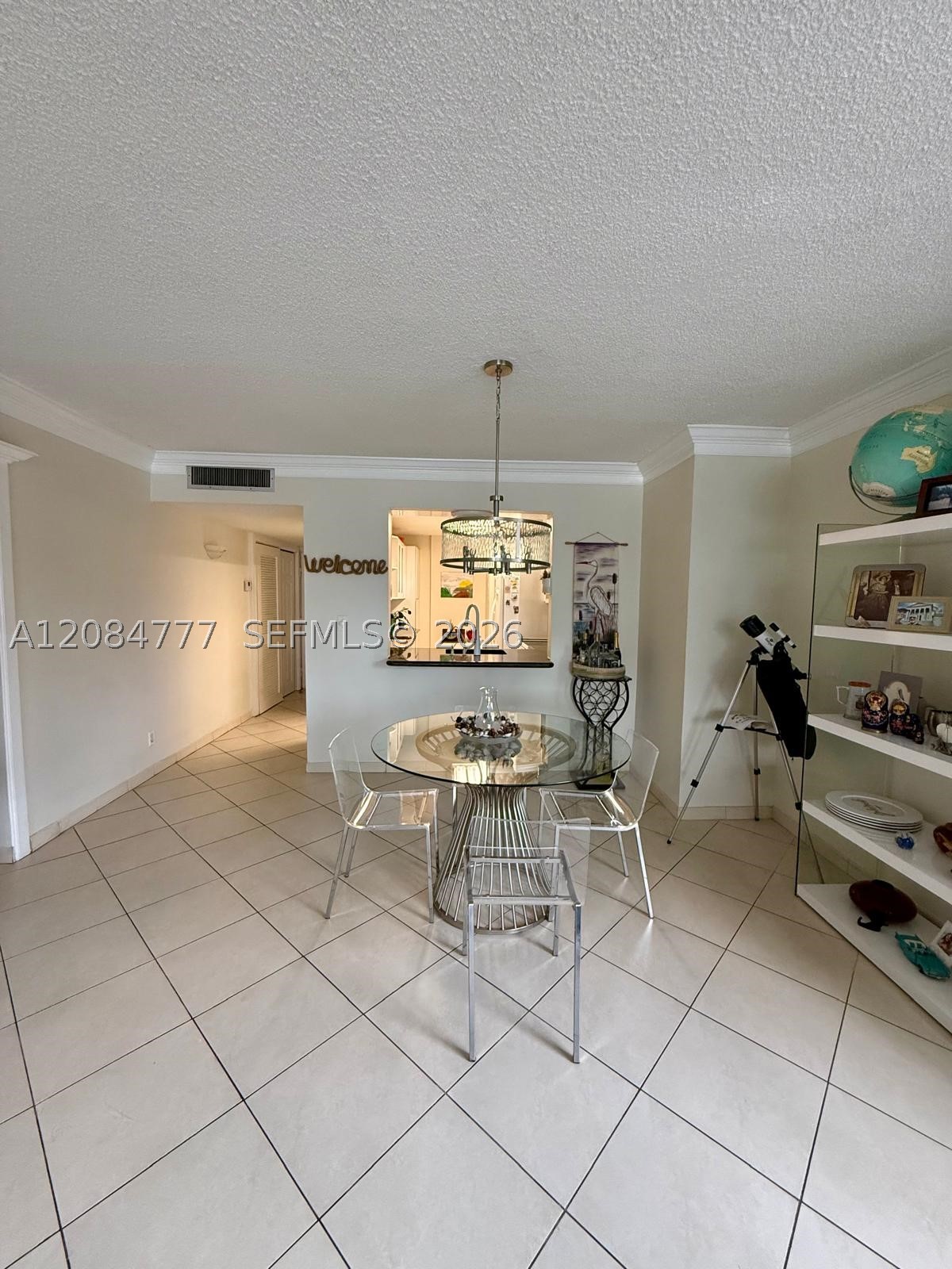 121 Golden Isles Dr #G2, Hallandale Beach FL 33009