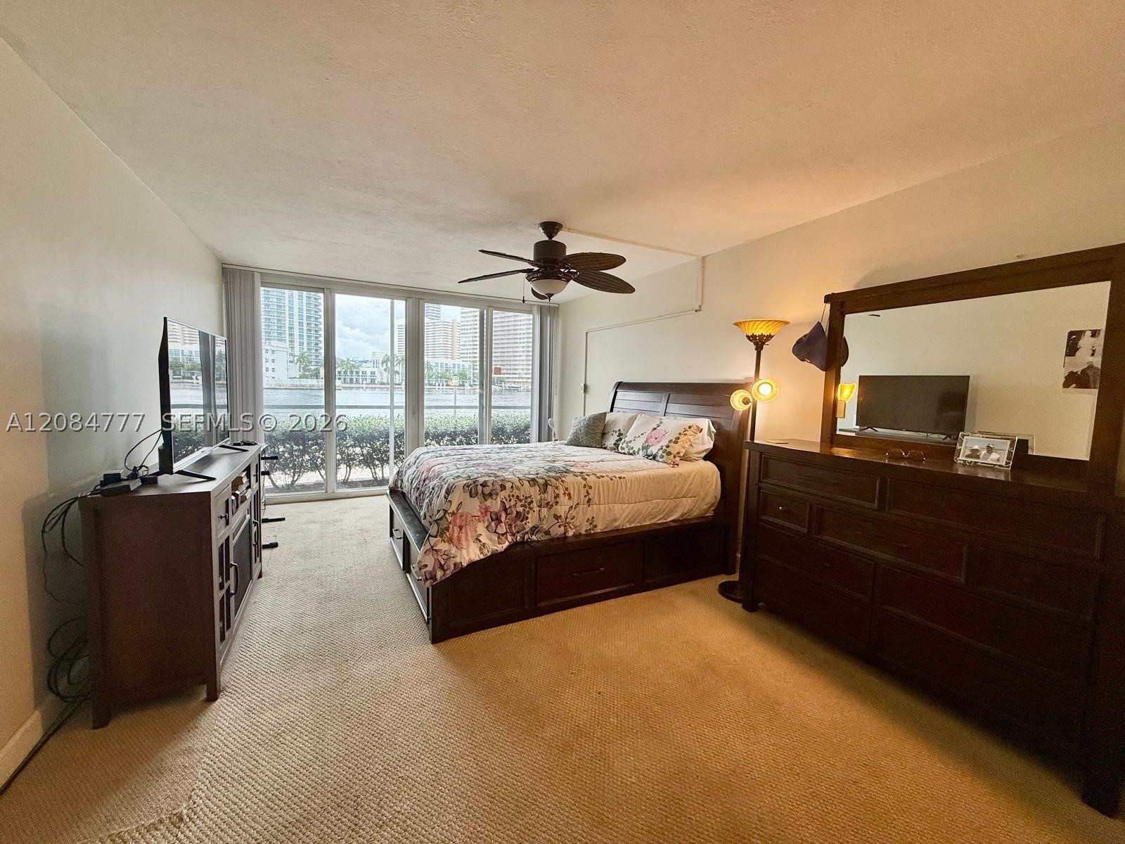121 Golden Isles Dr #G2, Hallandale Beach FL 33009
