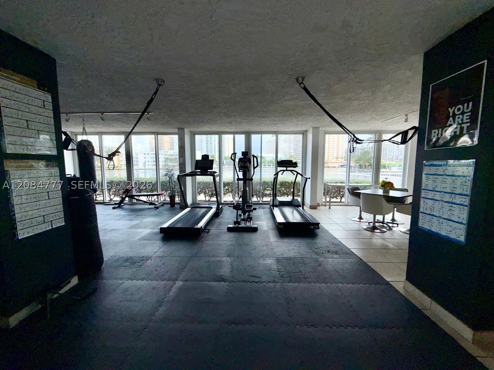 121 Golden Isles Dr #G2, Hallandale Beach FL 33009