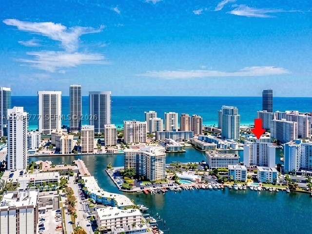 121 Golden Isles Dr #G2, Hallandale Beach FL 33009