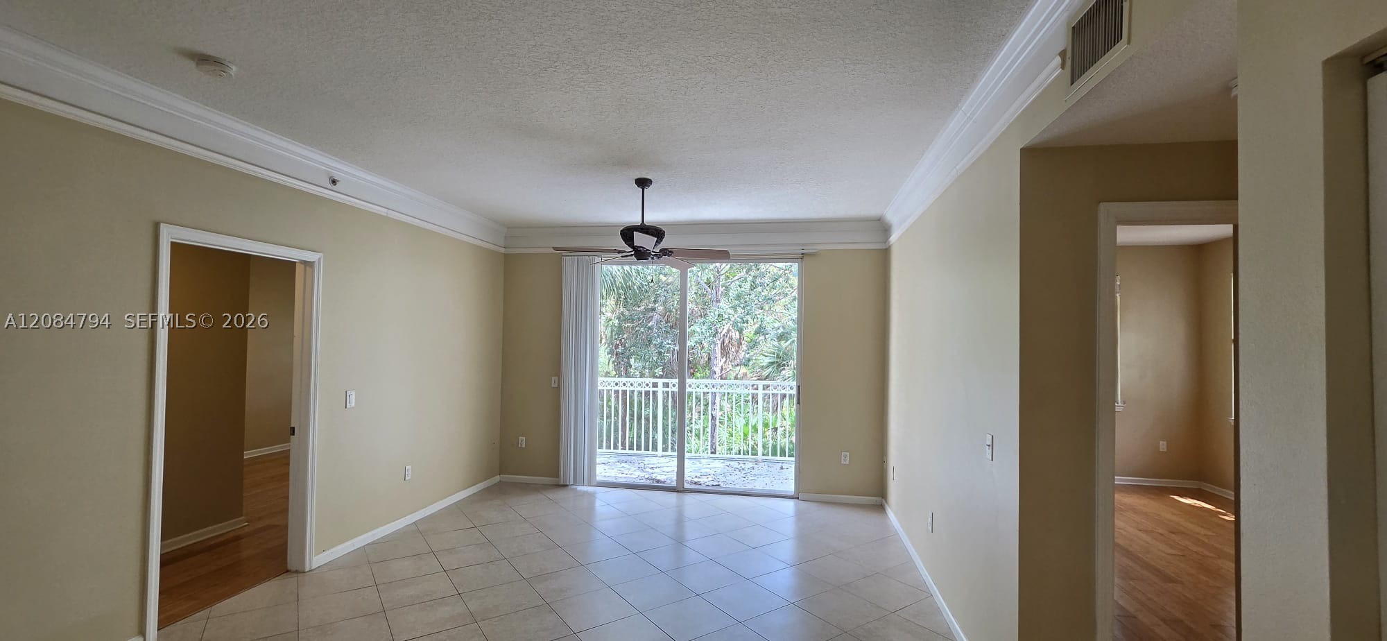 2212 E Myrtlewood Cir E #2212, Palm Beach Gardens FL 33418