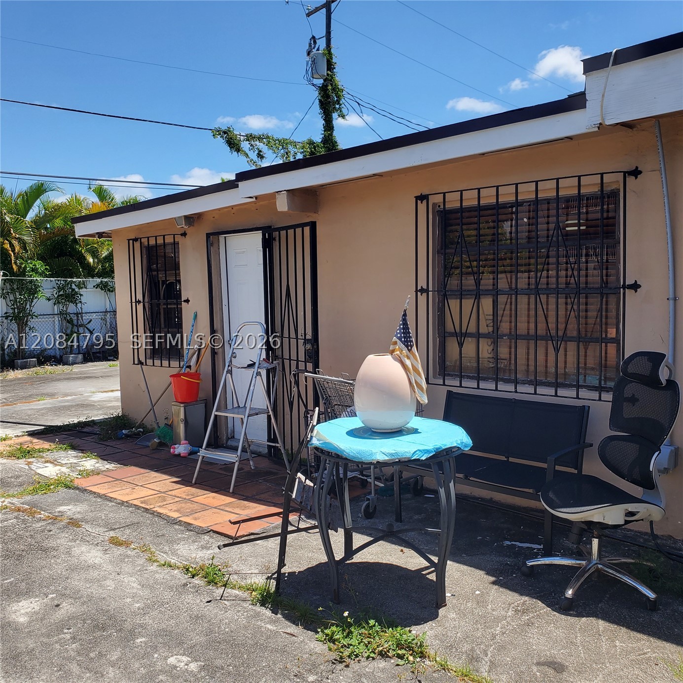 55 SW 60th Ct, Miami FL 33144