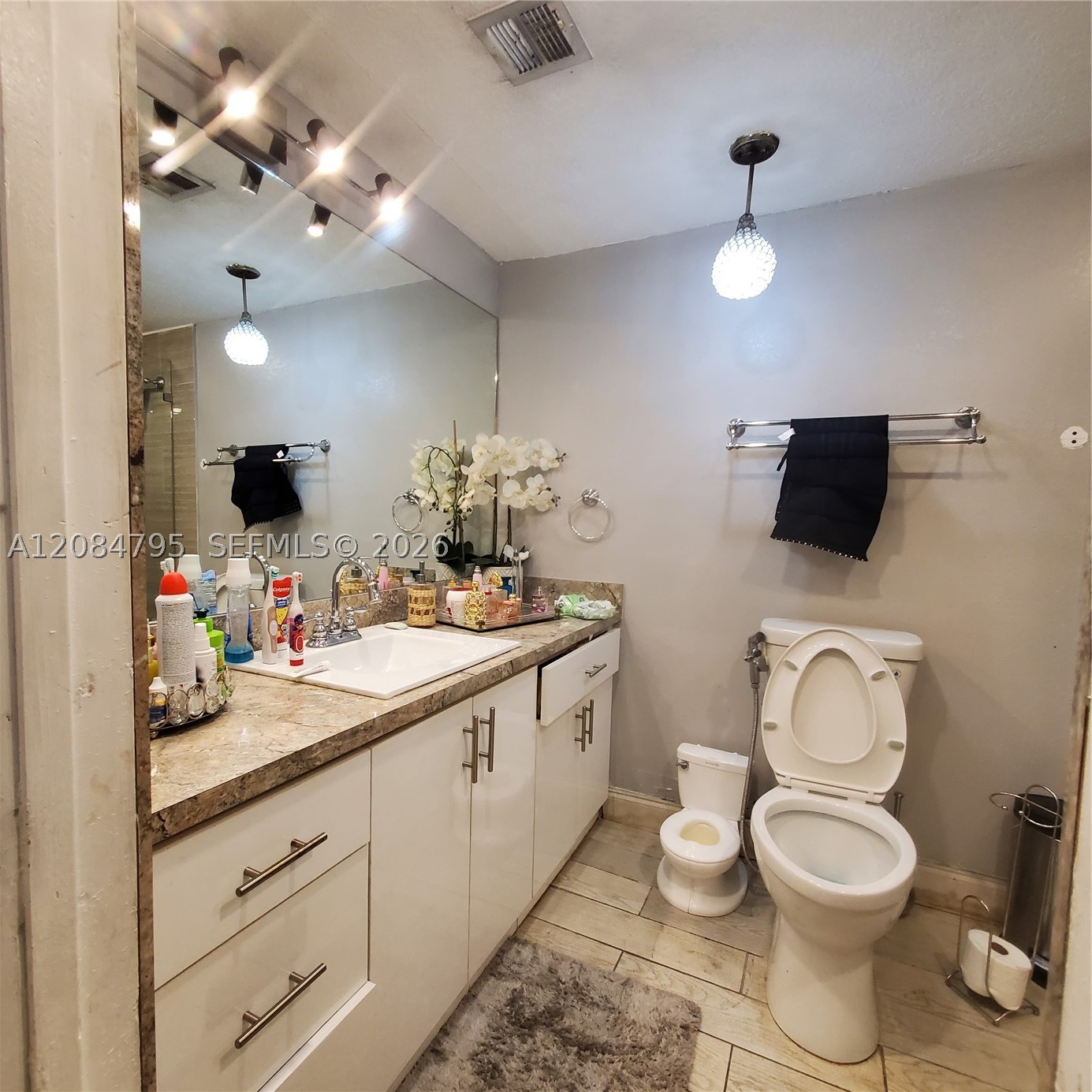 55 SW 60th Ct, Miami FL 33144