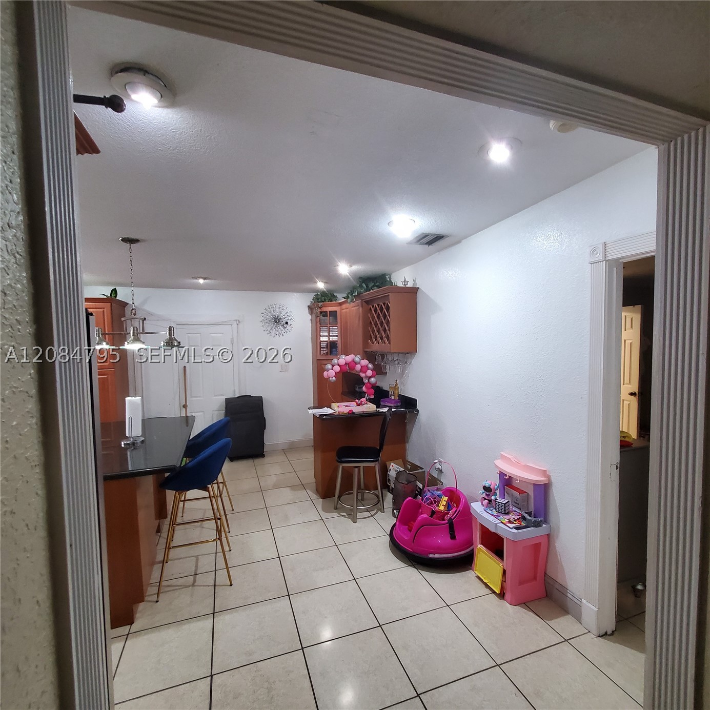 55 SW 60th Ct, Miami FL 33144