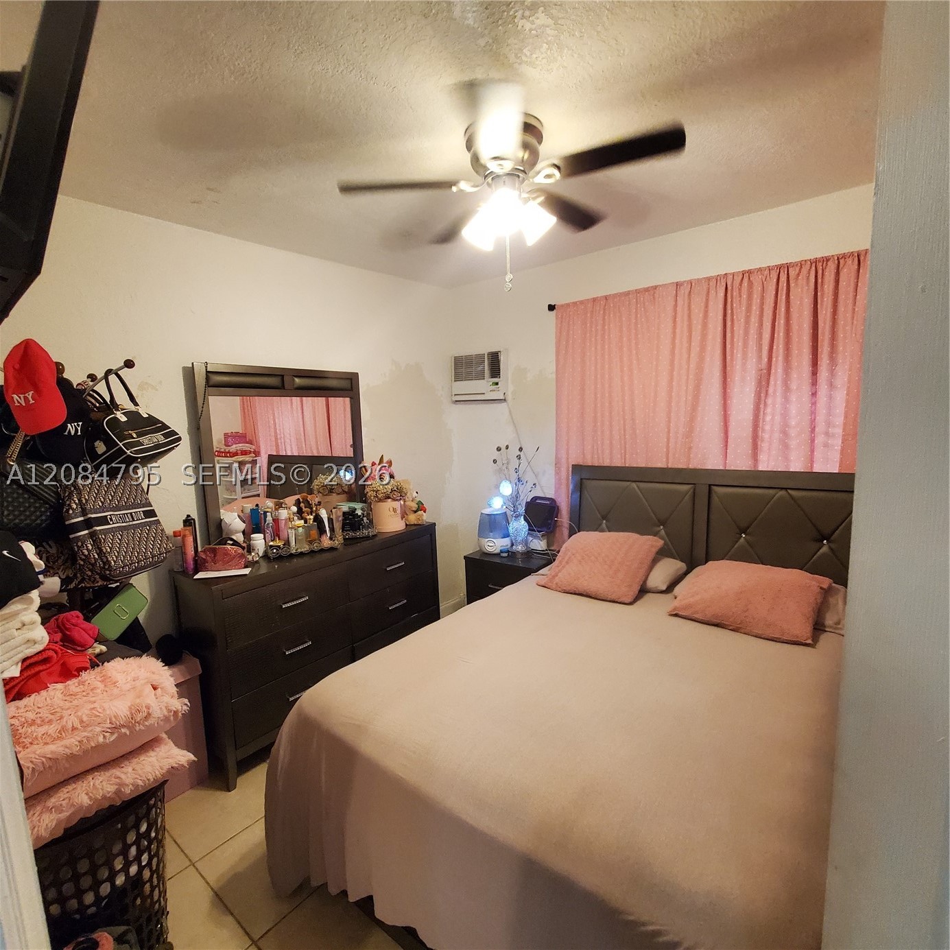 55 SW 60th Ct, Miami FL 33144