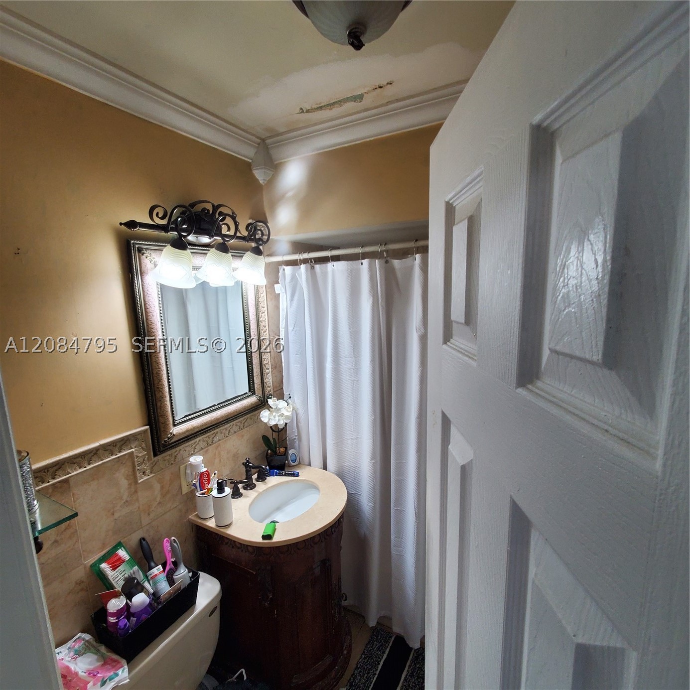 55 SW 60th Ct, Miami FL 33144