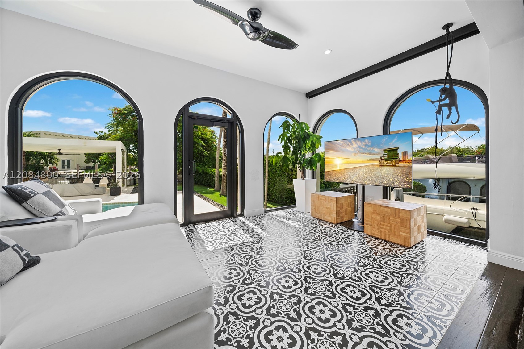 12905 Ixora Rd, North Miami FL 33181