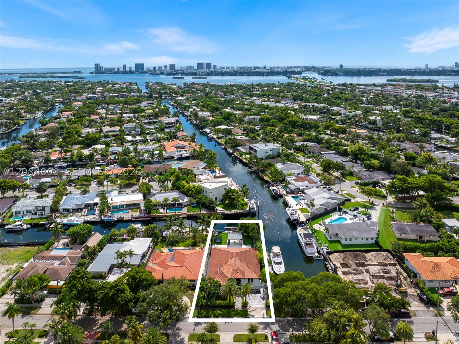 12905 Ixora Rd, North Miami FL 33181