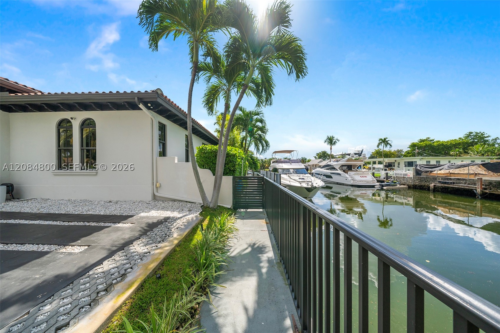 12905 Ixora Rd, North Miami FL 33181