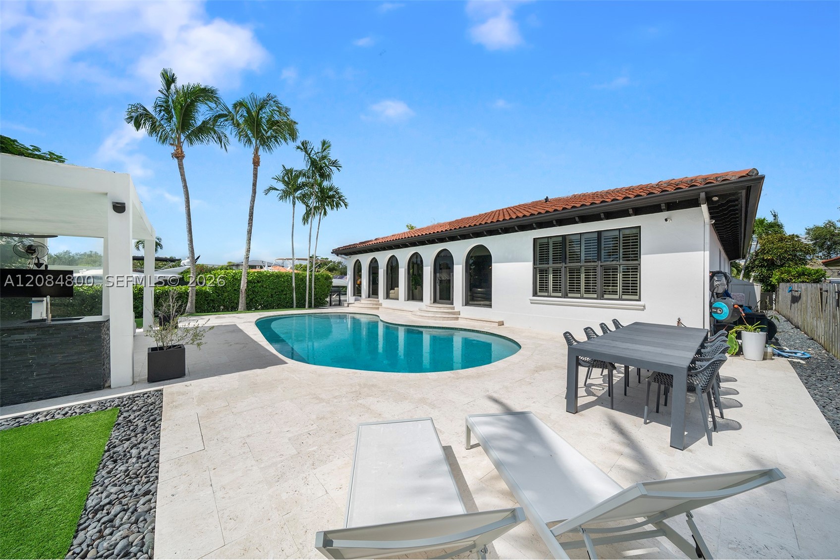 12905 Ixora Rd, North Miami FL 33181