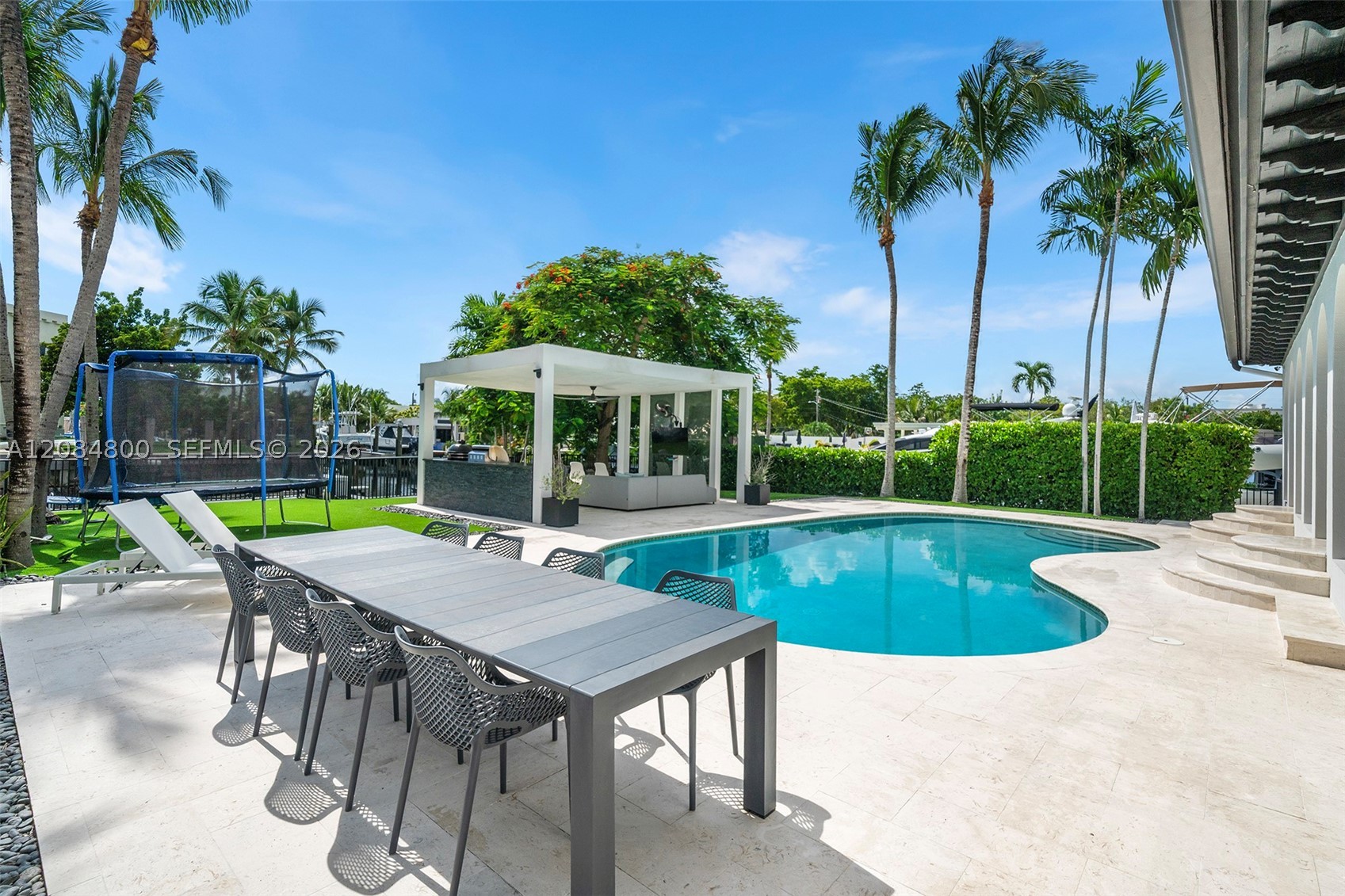 12905 Ixora Rd, North Miami FL 33181