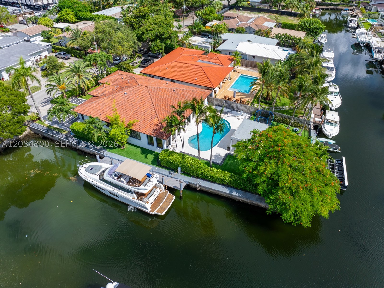 12905 Ixora Rd, North Miami FL 33181