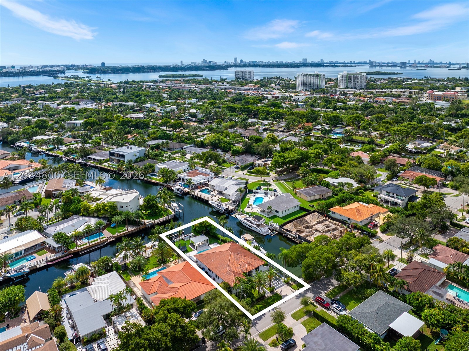 12905 Ixora Rd, North Miami FL 33181