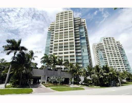 3400 SW 27th Ave #806, Miami FL 33133