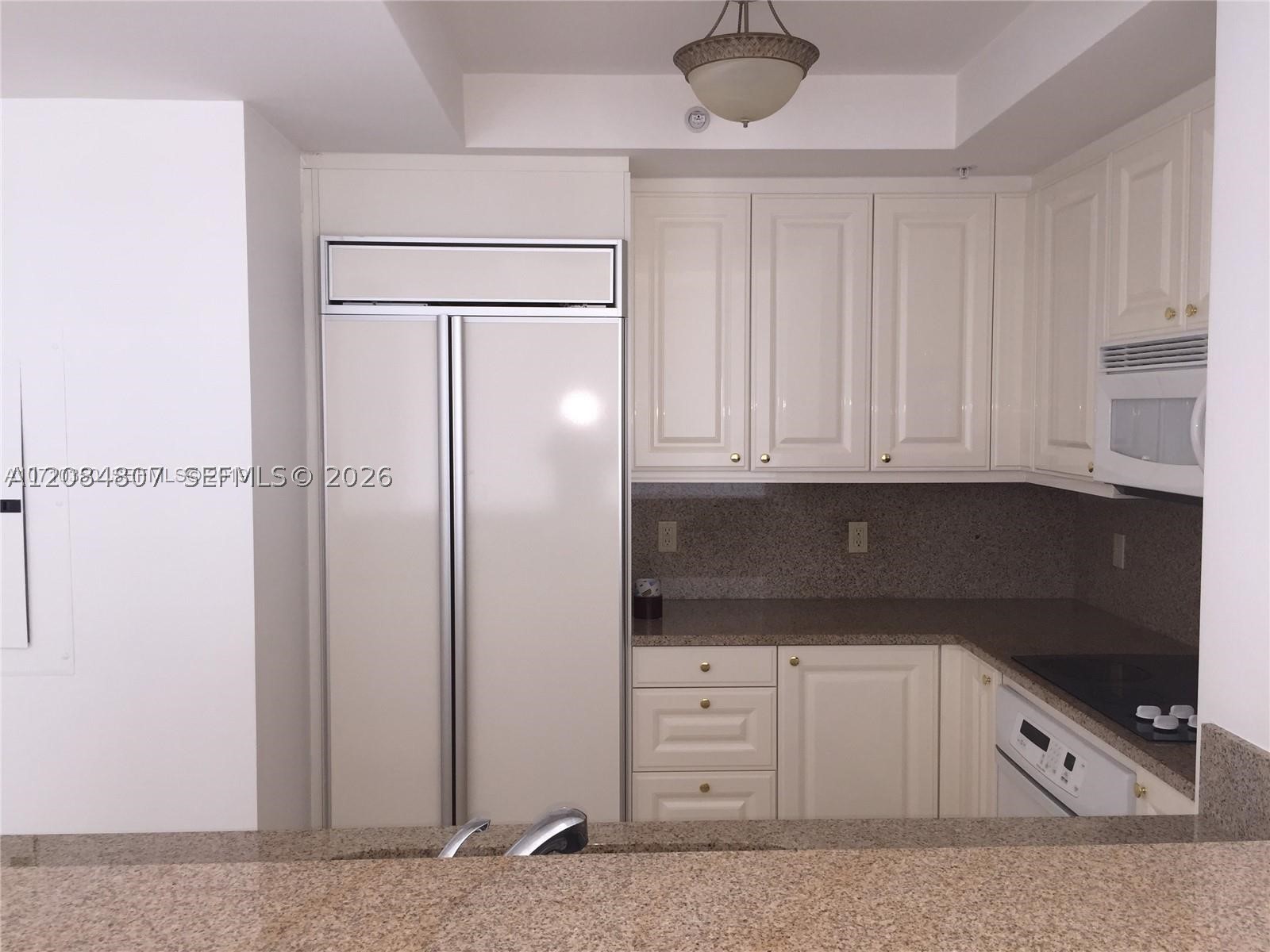 3400 SW 27th Ave #806, Miami FL 33133