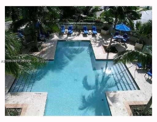 3400 SW 27th Ave #806, Miami FL 33133
