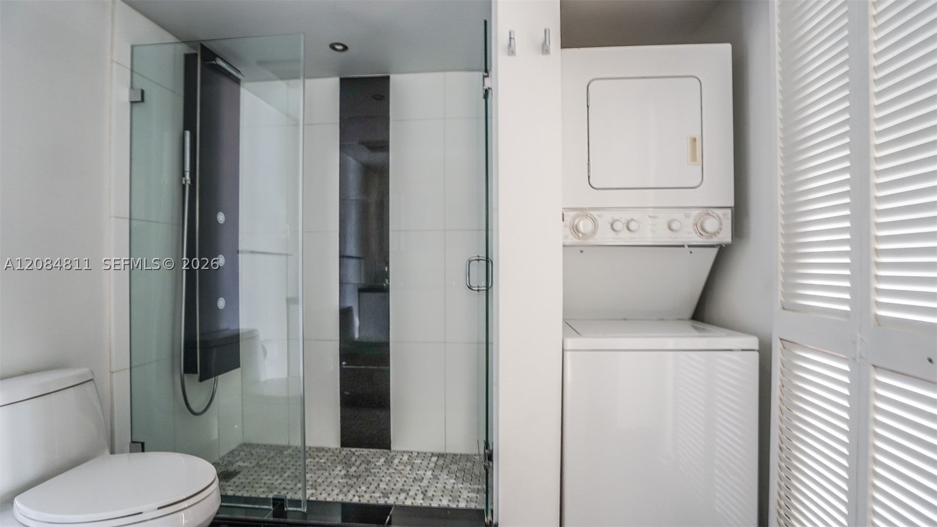 1200 Brickell Bay Dr #3620, Miami FL 33131