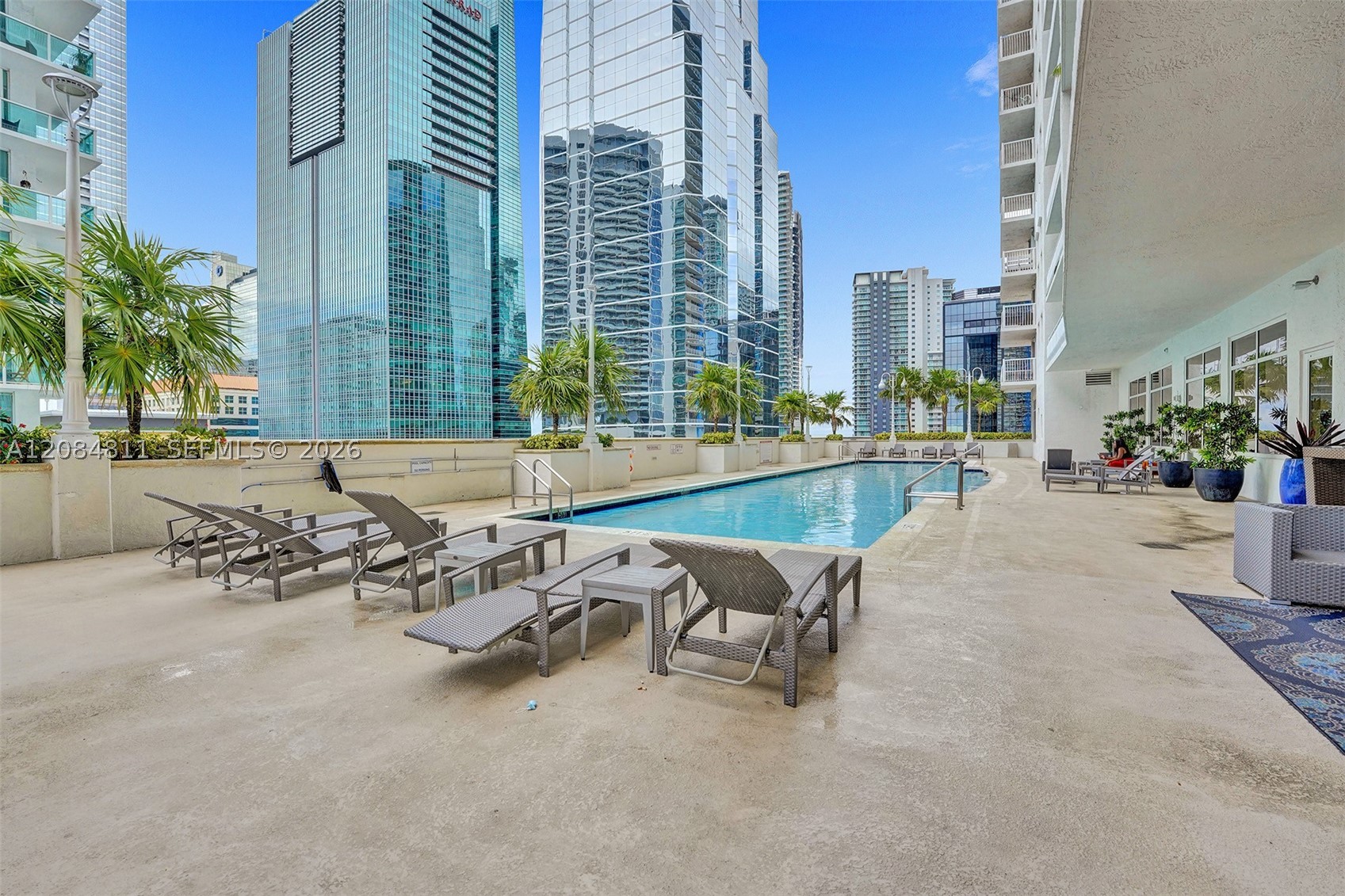 1200 Brickell Bay Dr #3620, Miami FL 33131