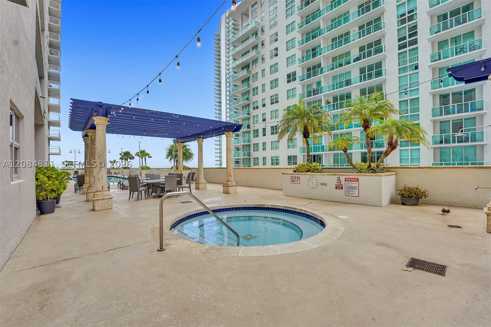 1200 Brickell Bay Dr #3620, Miami FL 33131