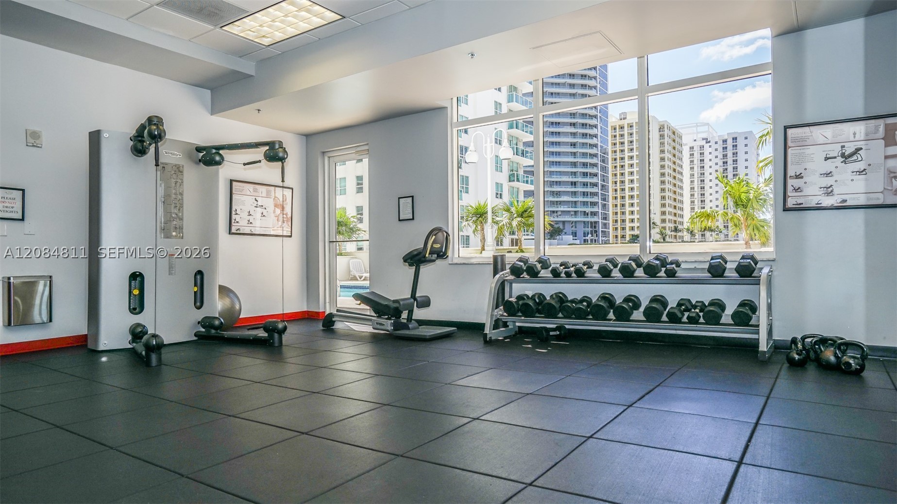 1200 Brickell Bay Dr #3620, Miami FL 33131